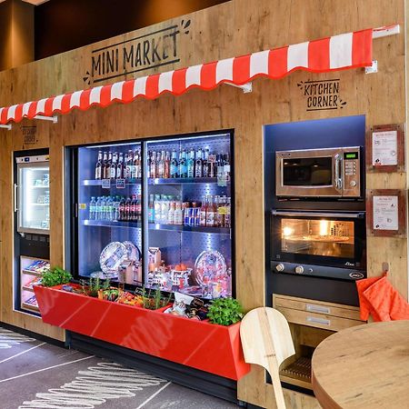 Ibis Hotel Berlin Spandau Bagian luar foto